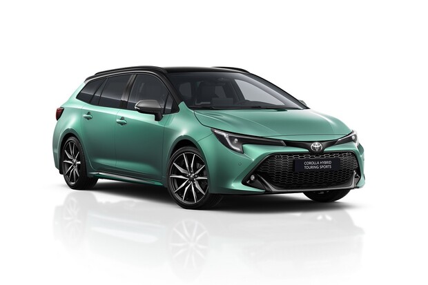 Toyota přichází s vylepšenou Corollou. Nabídne lepší pohon a bohatší výbavu