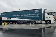 BMW otestovalo elektrický přívěs za kamion. Úspora nákladů je znatelná
