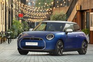 Nové elektrické Mini dostalo české ceny. Nejsou vůbec špatné