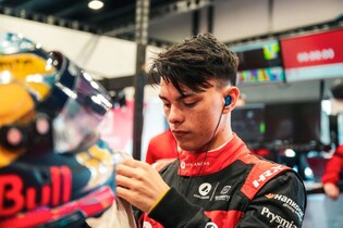 Andretti si pojistil nováčka z Barbadosu. Z Maloneyho udělal rezervního pilota