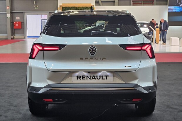 Jaký je nový Renault Scenic na vlastní oči a ruce?
