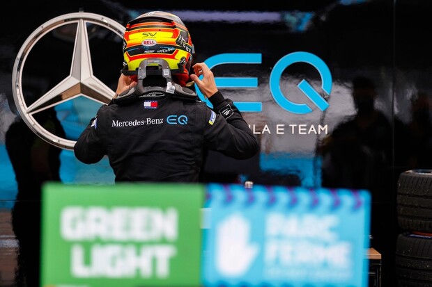 Mercedes zpět ve Formuli E? Rýsuje se dohoda s Mahindrou