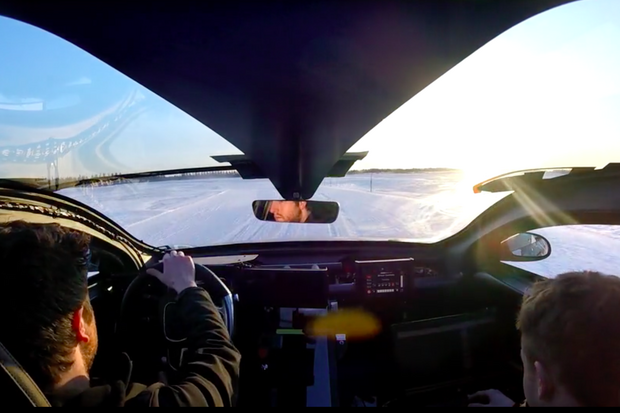 Lucid Air v driftu. Nové video dokazuje, že konkurent Tesly má chuť do života