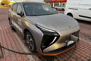 První pohled na čínský Dongfeng T5 EVO EV