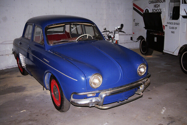 Renault Dauphine EV