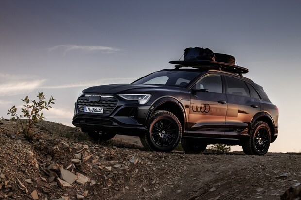 Audi Q8 e-tron se vydává do Dakaru. Aspoň tedy designově