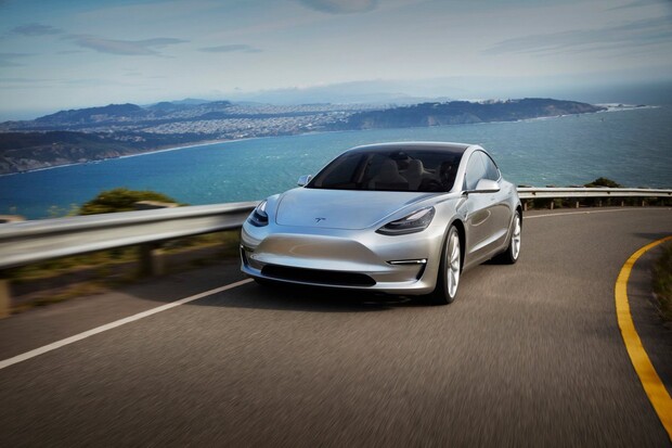 Tesla Model 3 se v prosinci stala 3. nejprodávanějším autem v Evropě