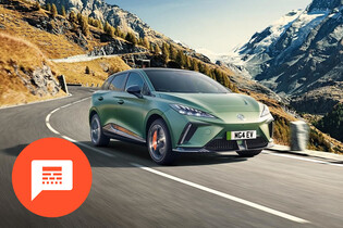 Elektrický hot hatch od MG, BMW má elektrický kombík a modernizované Porsche Taycan