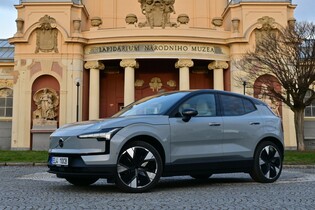 Projeli jsme elektrické Volvo EX30. Je to vycházející hvězda