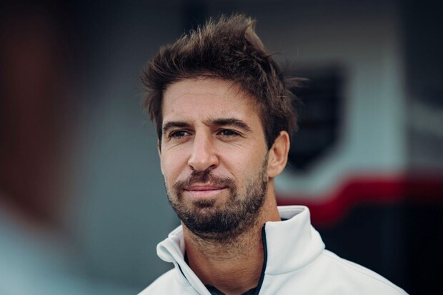 Co se děje s da Costou? Mistr světa je bez bodu a k pohodě má daleko