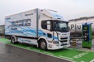 Scania slaví 30 let v Česku, prodala tu už první nákladní elektromobily
