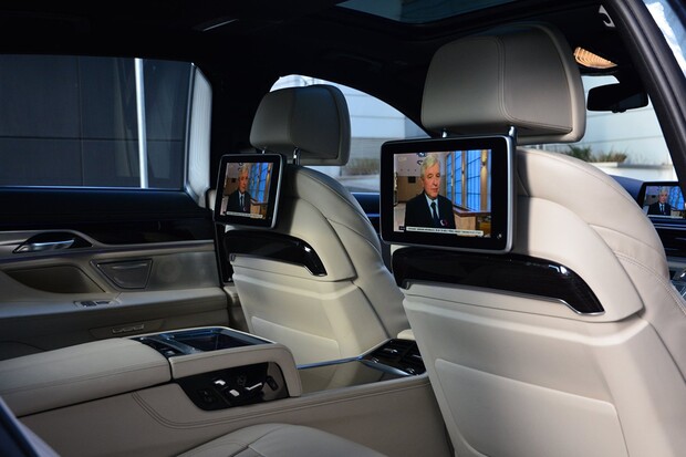 Už příští rok si ve vozu Ford pustíte živé TV vysílaní