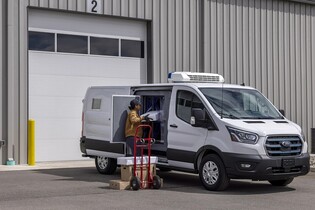 Ford E-Transit si polepší v dojezdu i nabíjení
