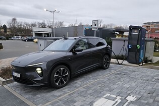 Tak tohle jsme nečekali. Nio EL6 deklasuje v nabíjení skoro všechny