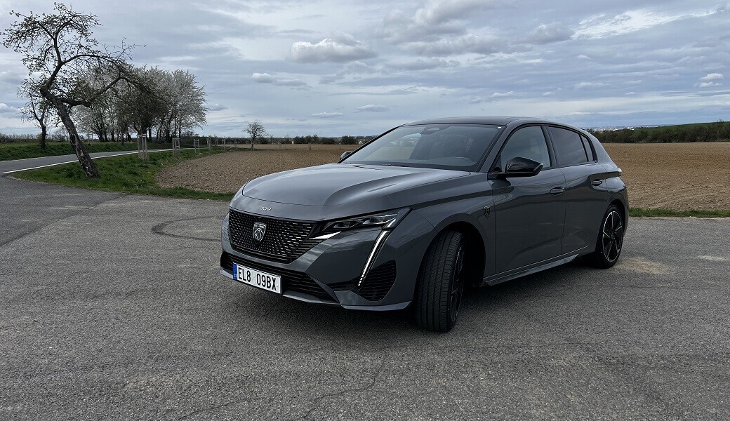 Facelift Peugeotu e-308