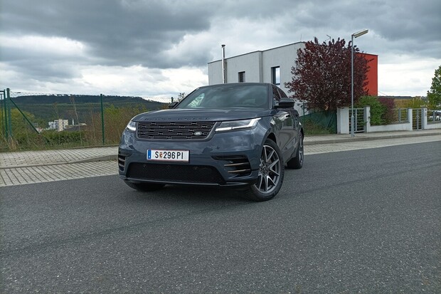 Range Rover Velar D300 HSE (2024)
