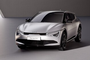 Modernizovaná Kia EV6 má české ceny. Co na ně říkáte? 