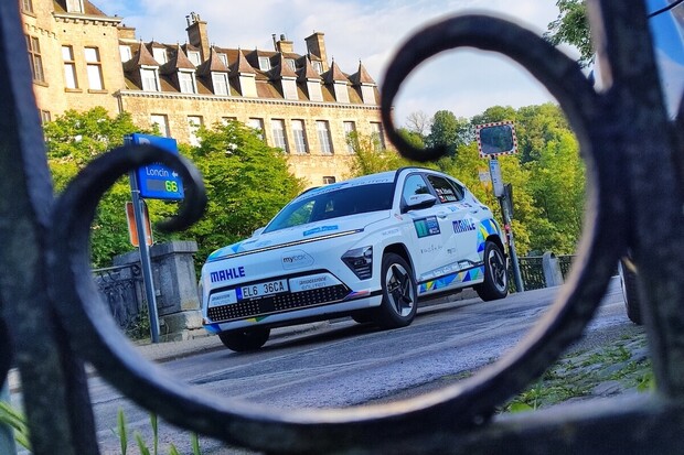 Češi v Belgii i přes čtvrté místo posílili svoje vedení ve světovém šampionátu