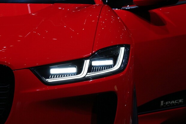 Jaguar I-PACE: 500 kilometrů s napůl lidským a napůl počítačovým rozhraním