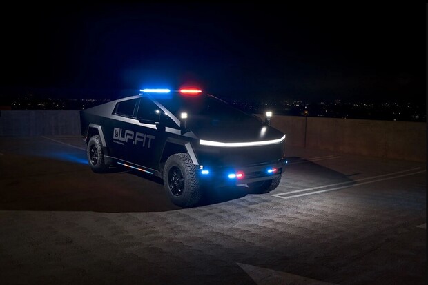 Na světě je první Tesla Cybertruck Patrol pro policii
