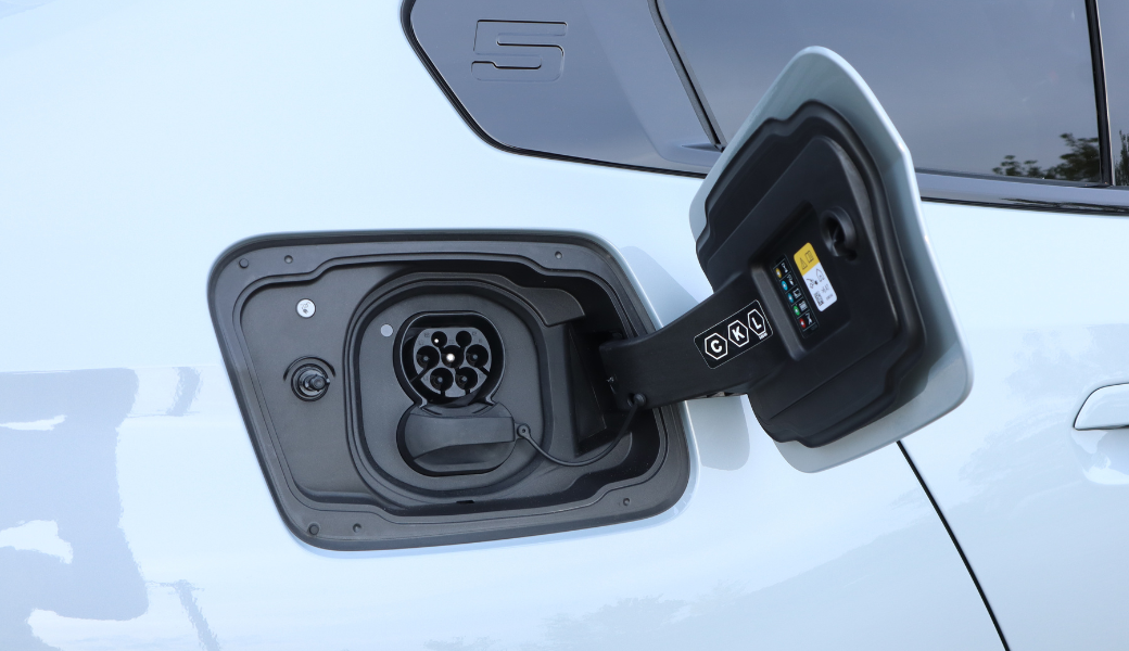 Jak rychle se nabíjí téměř vybité BMW i5 eDrive 40?