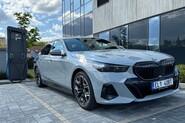 Test Jak rychle se nabíjí téměř vybité BMW i5 eDrive 40? – Test nabíjení
