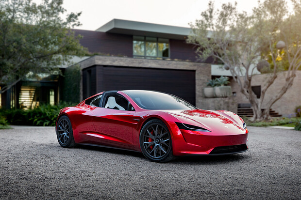 Pět let zpoždění: Tesla vyvíjí nový Roadster. Opravdu se ho dočkáme?