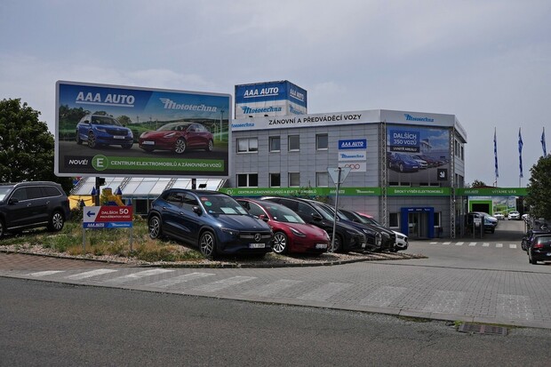 AAA Auto pokračuje v elektrickém tažení, má nové centrum elektromobility