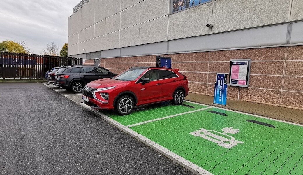 Mitsubishi Eclipse Cross PHEV