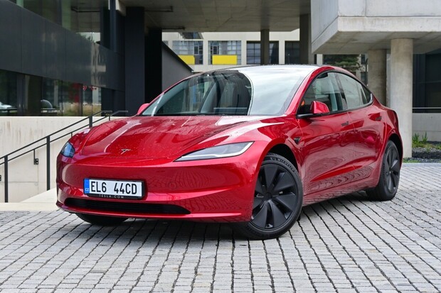 Tesla Model 3 (facelift Highland)