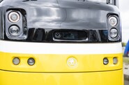V Plzni vyjela první chytrá tramvaj. Co umí?
