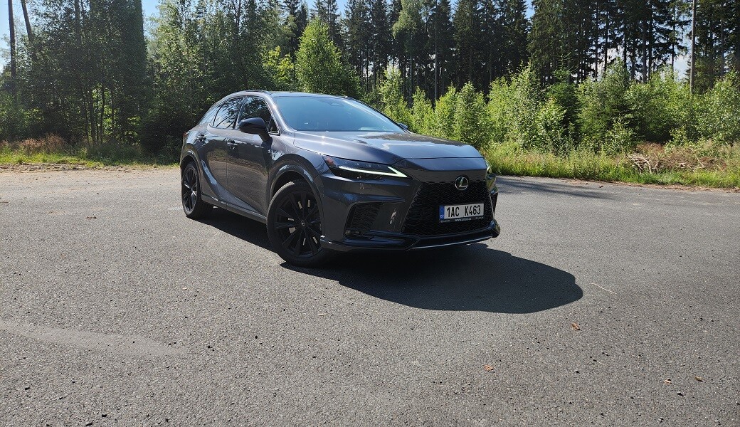 Test Lexus RX 500h Direct4 F Sport – Hybridní a pořádně zvučná prémie ...