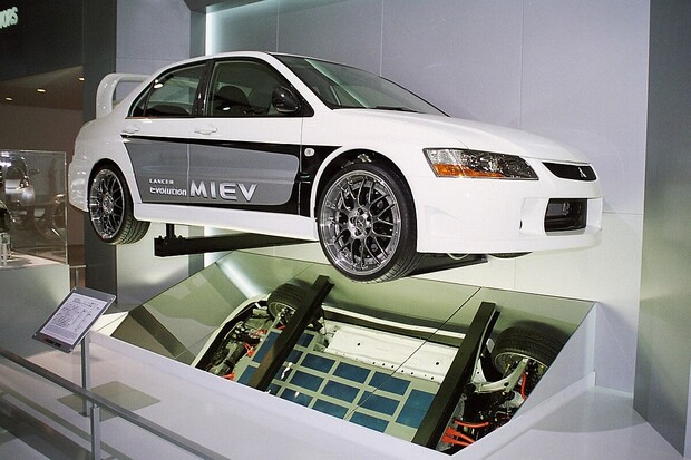 Mitsubishi Lancer Evolution MIEV