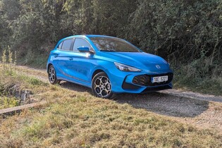 Testujeme nové MG3 Hybrid