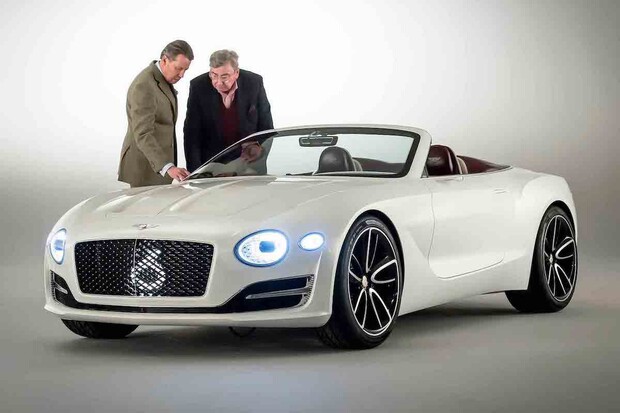 Bentley EXP12 Speed 6e vypadá extrémně přitažlivě i při opouštění autosalonu