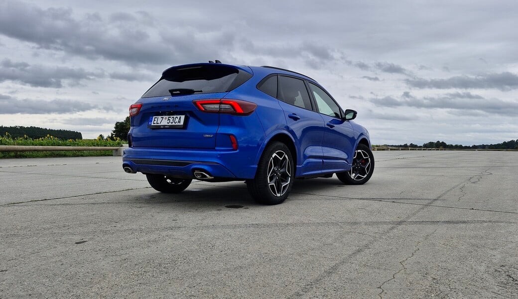 Ford Kuga 2.5 Duratec PHEV ST-Line X (2024)