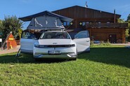 Test Hyundai Ioniq 5 se stanem na střeše – Kempování s funkcí V2L