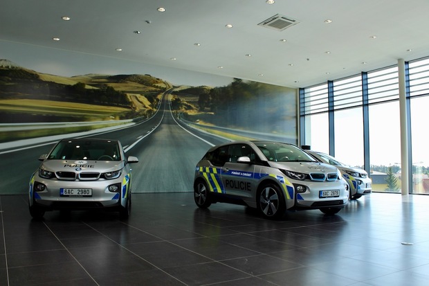 Policii zapůjčená BMW i3 budou pomáhat a chránit na mnoha úrovních