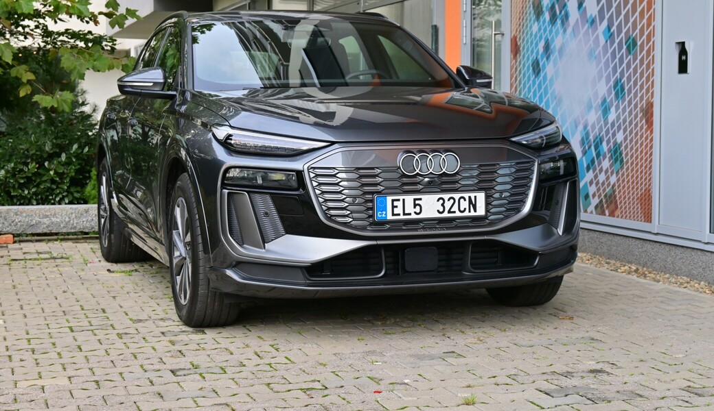 Audi Q6 e-tron