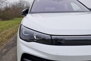 Test Jak svítí nový Volkswagen Tiguan s IQ.Light HD světlomety? – I v noci umí vykouzlit den