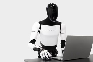 Tesla vloni prodala méně aut, než rok předtím