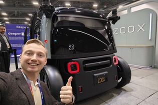 Autonomní maršrutka Zoox. Tesla není jediná, kdo plánuje robotické taxíky