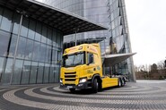 Scania s DHL zahajují testování elektrického tahače s prodlužovačem dojezdu