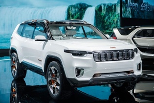 Plug-in hybridní rekordman se rodí automobilce, u které by to nikdo nečekal