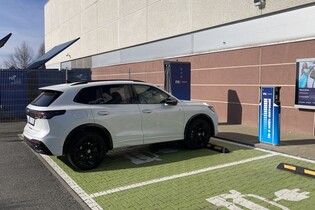 Testujeme reálnou zimní spotřebu Volkswagenu Tiguan eHybrid