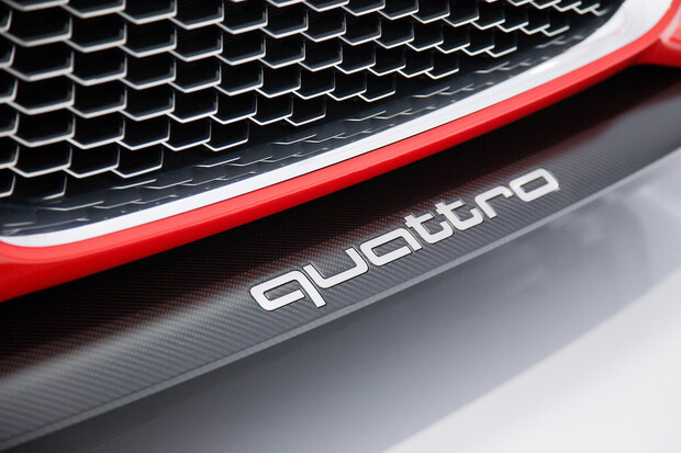Audi Q6 RS e-tron se již testuje