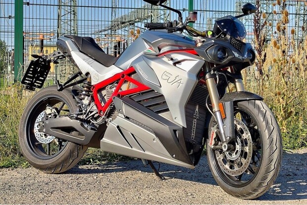 Energica Eva 107