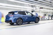 Facelift BMW iX vstupuje do výroby v Dingolfingu
