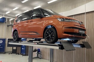 Nahlédli jsme do útrob nových plug-in hybridů Volkswagenu