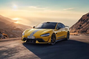 Xiaomi SU7 Ultra srovnalo síly s Teslou Model S Plaid. Číňané mají co vysvětlovat